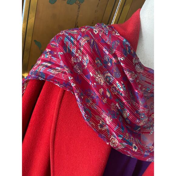 Vintage slim scarf in red muslin with floral pattern and gold threads - Picture 4 of 5